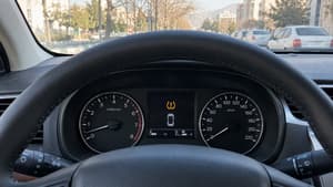 TPMS چیست؟ علت روشن شدن چراغ فشار باد لاستیک و روش تشخیص مشکل